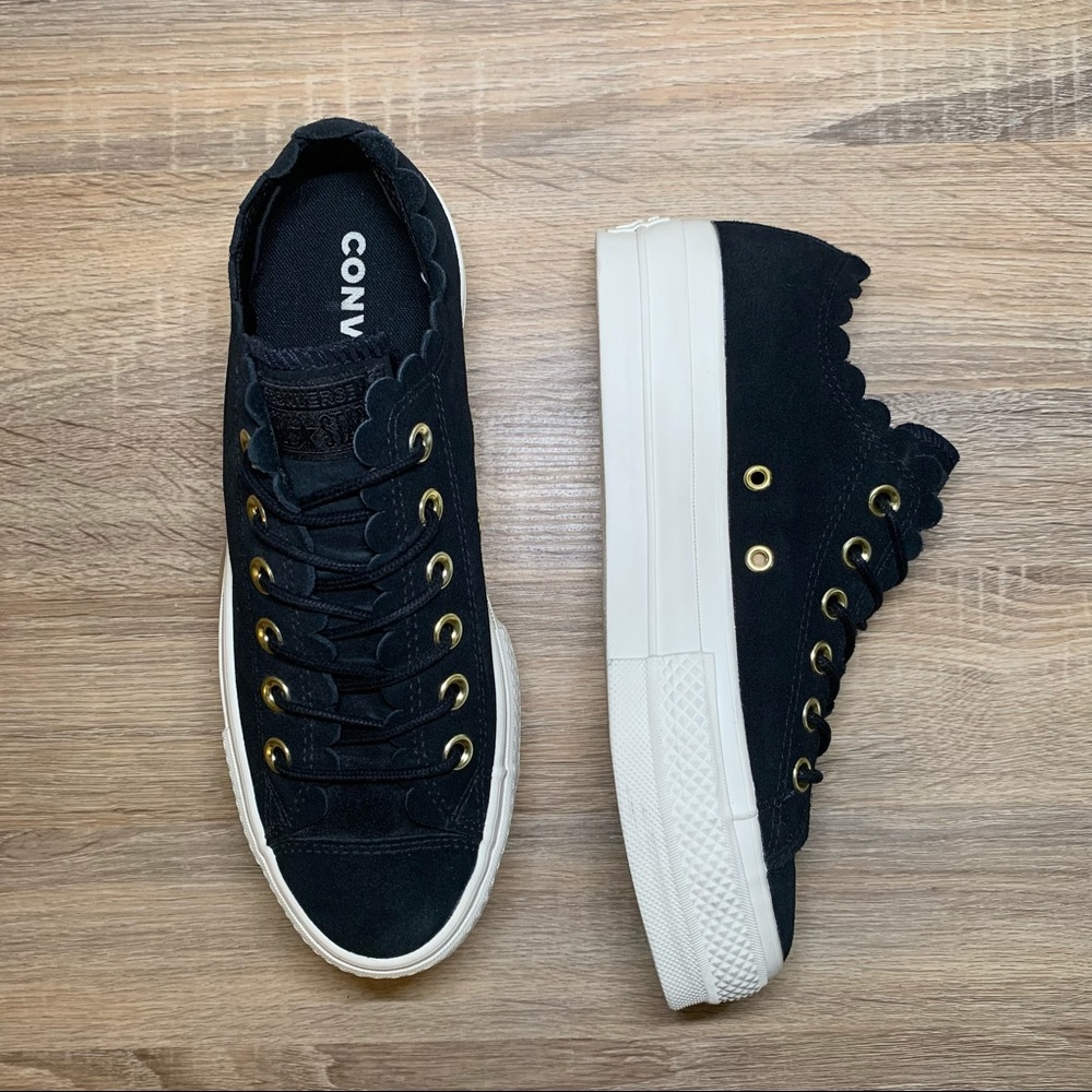 *SOLD* Converse Chuck Taylor All Star Platform Scalloped Ox Black Gold 563499C - Picture 6 of 6